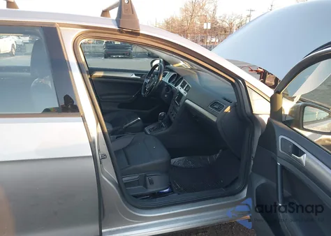 2015 Volkswagen Golf Tsi S 4-Door из США, поврежденный, VIN 3VW217AU5FM041744